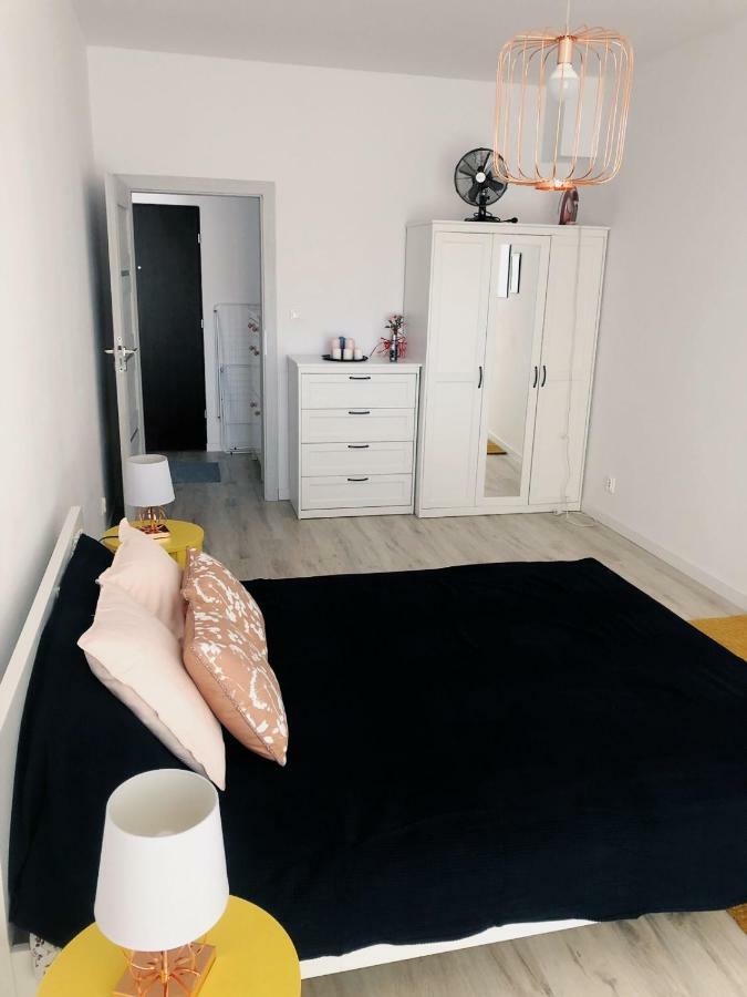 Apartament Kolorowy Przy Plazy Giżycko Esterno foto